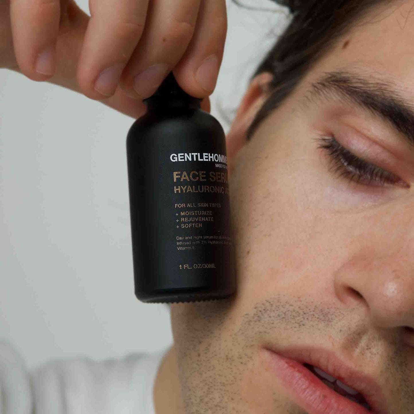 Hyaluronic Acid Face Serum for Men - Trending Wellness Store