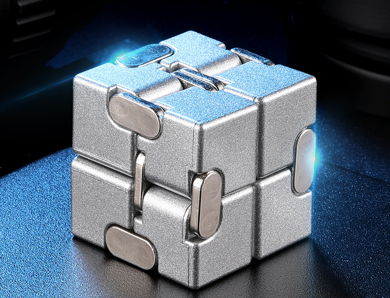 Metal Infinitive Cube - Trending Wellness Store