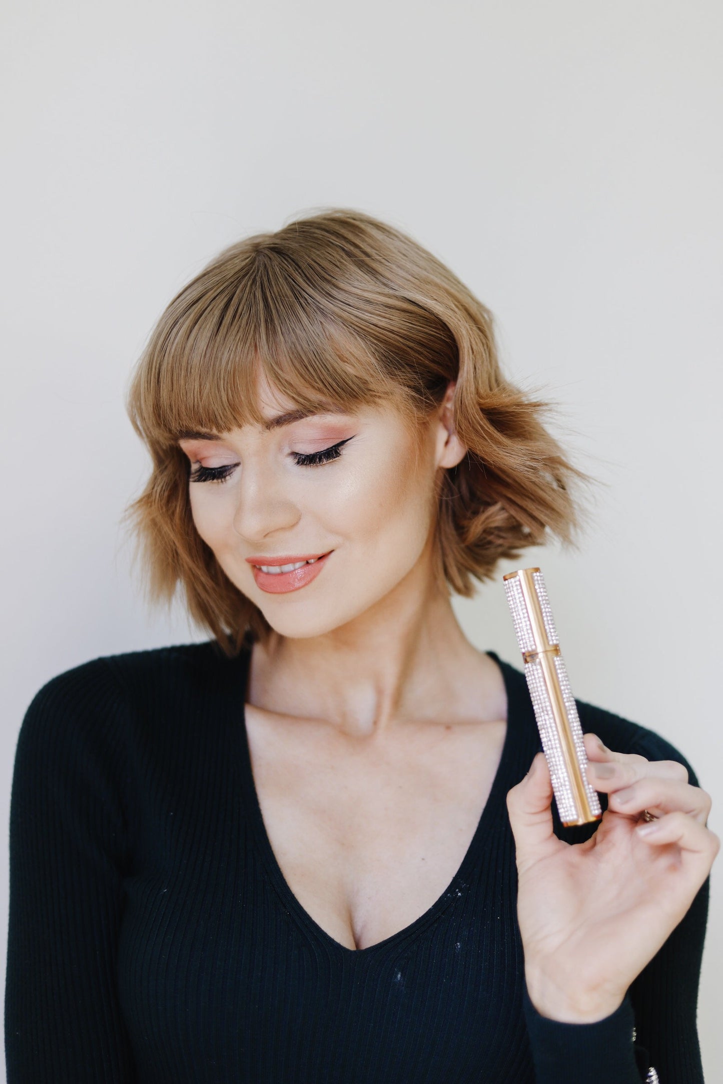 Volume Mega Mascara - for Bold Lashes - Trending Wellness Store