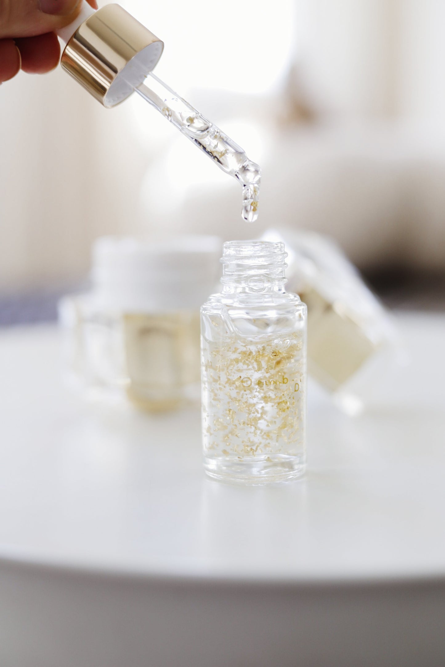 24 Karat Gold Illuminating Glow Serum - Trending Wellness Store