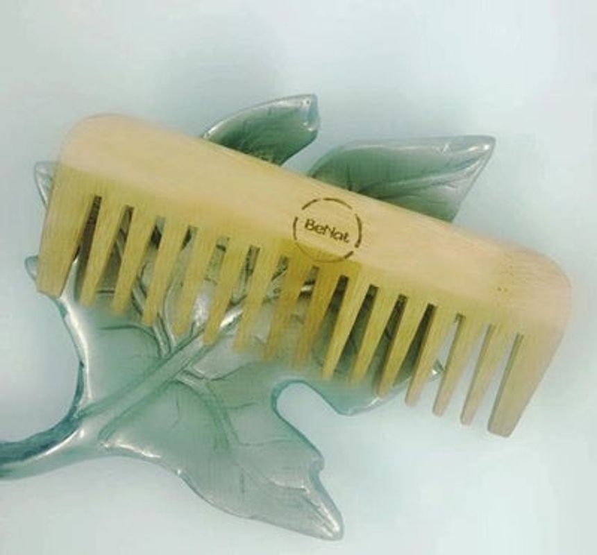 All-Natural Bamboo Hair Comb - Trending Wellness Store