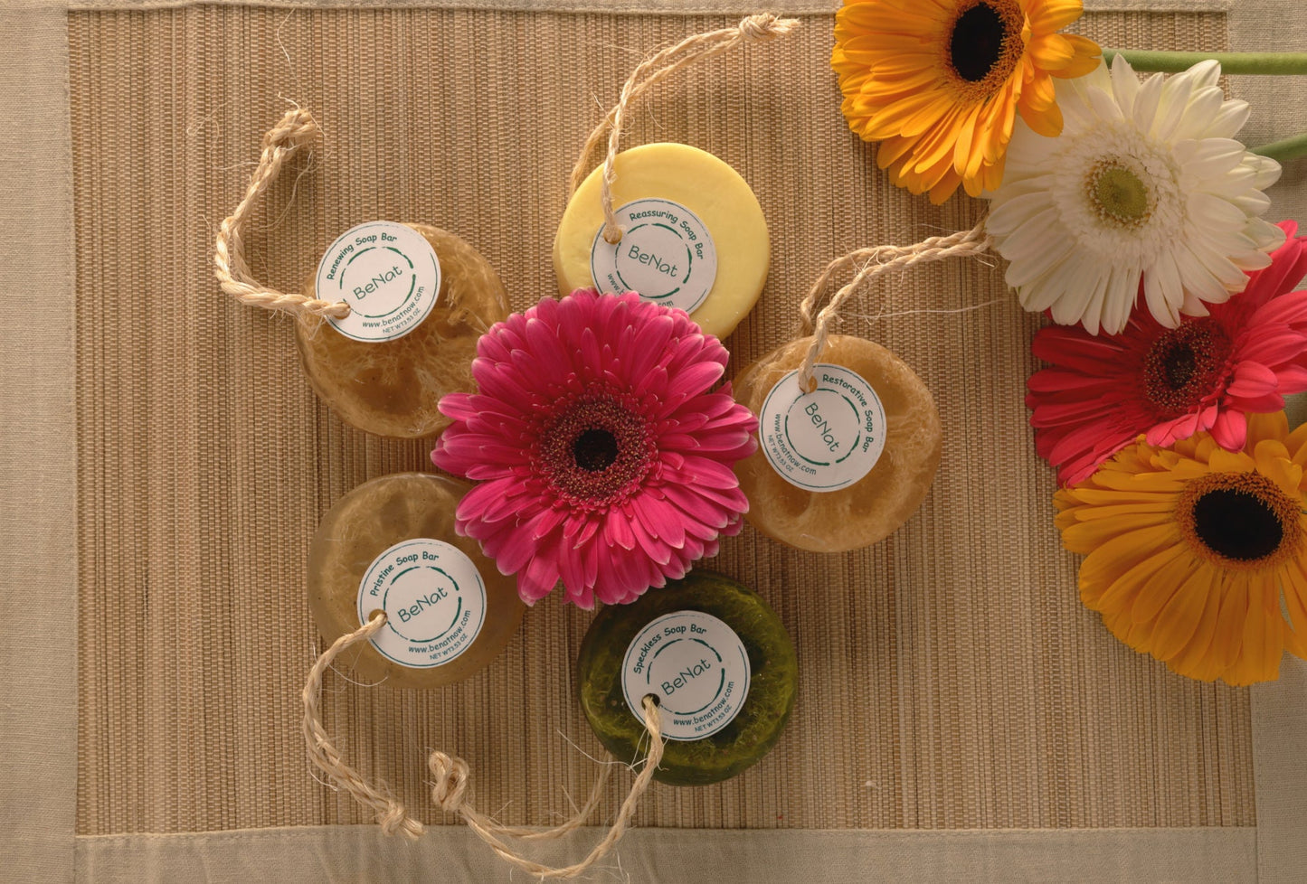 Speckless Soap Bar. Chia, Lemon, Parsley, and Coconut Oil. - Trending Wellness Store