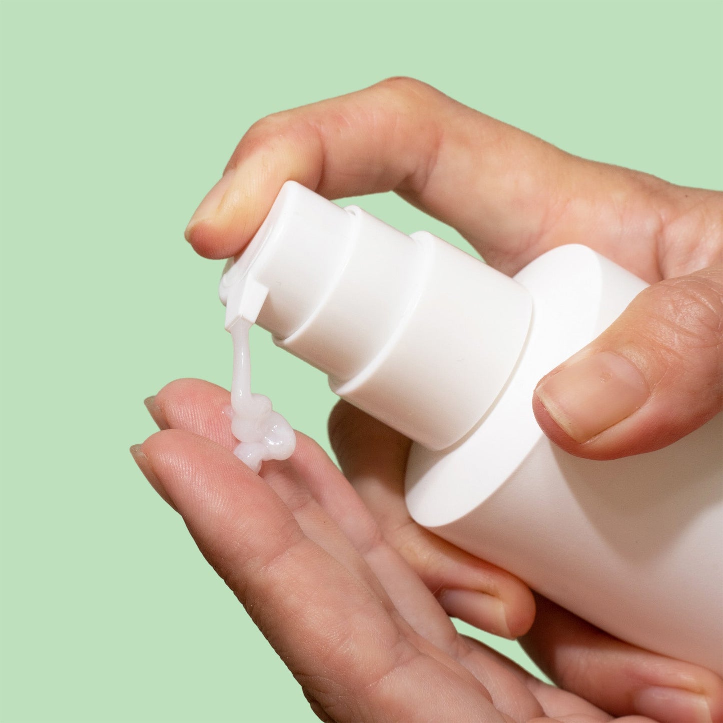 NOURISHING Cleanser, Non-Drying, 8.0 oz - Trending Wellness Store