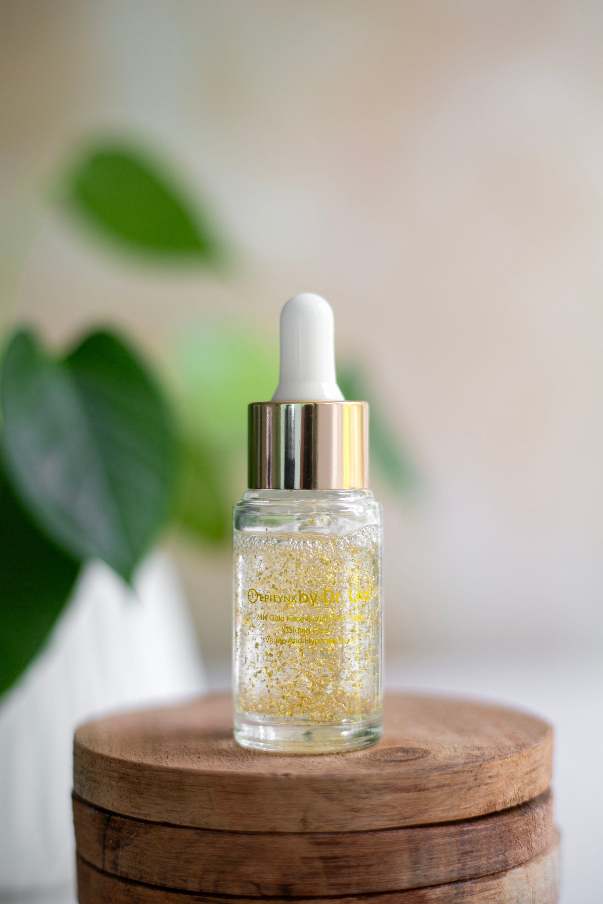 24 Karat Gold Illuminating Glow Serum - Trending Wellness Store