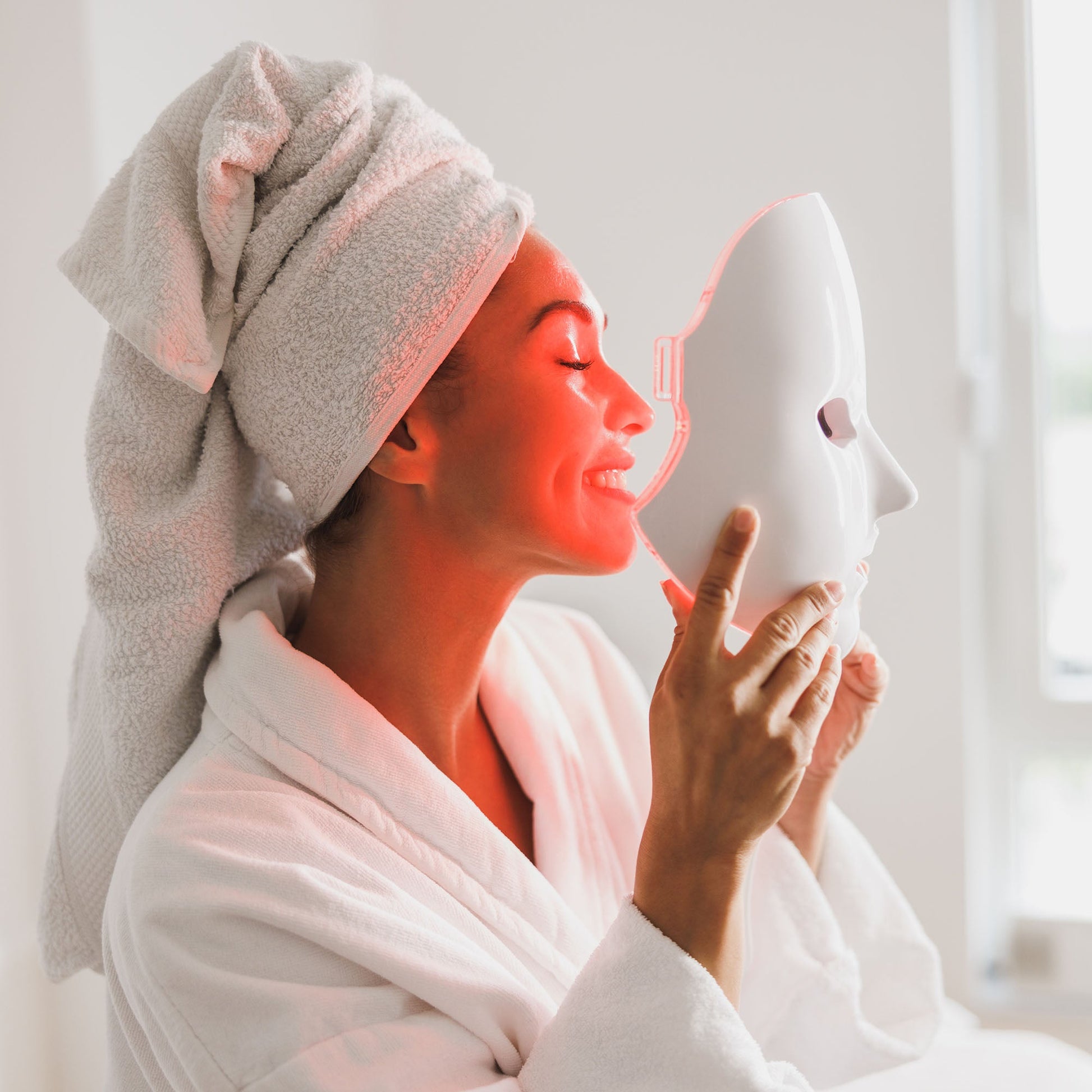 7-in-1 LED Light Therapy Face Mask – Advanced Skincare at Home! - Trending Wellness Store