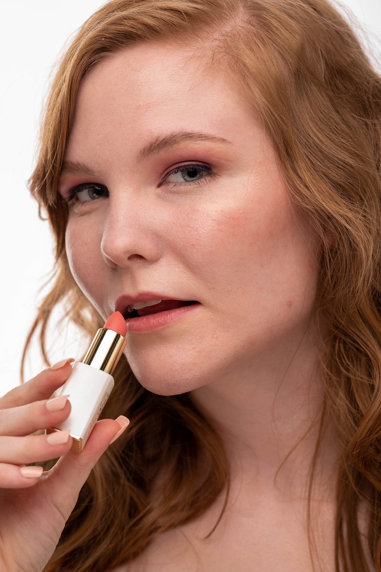 Intense Hydration Lipstick - Trending Wellness Store