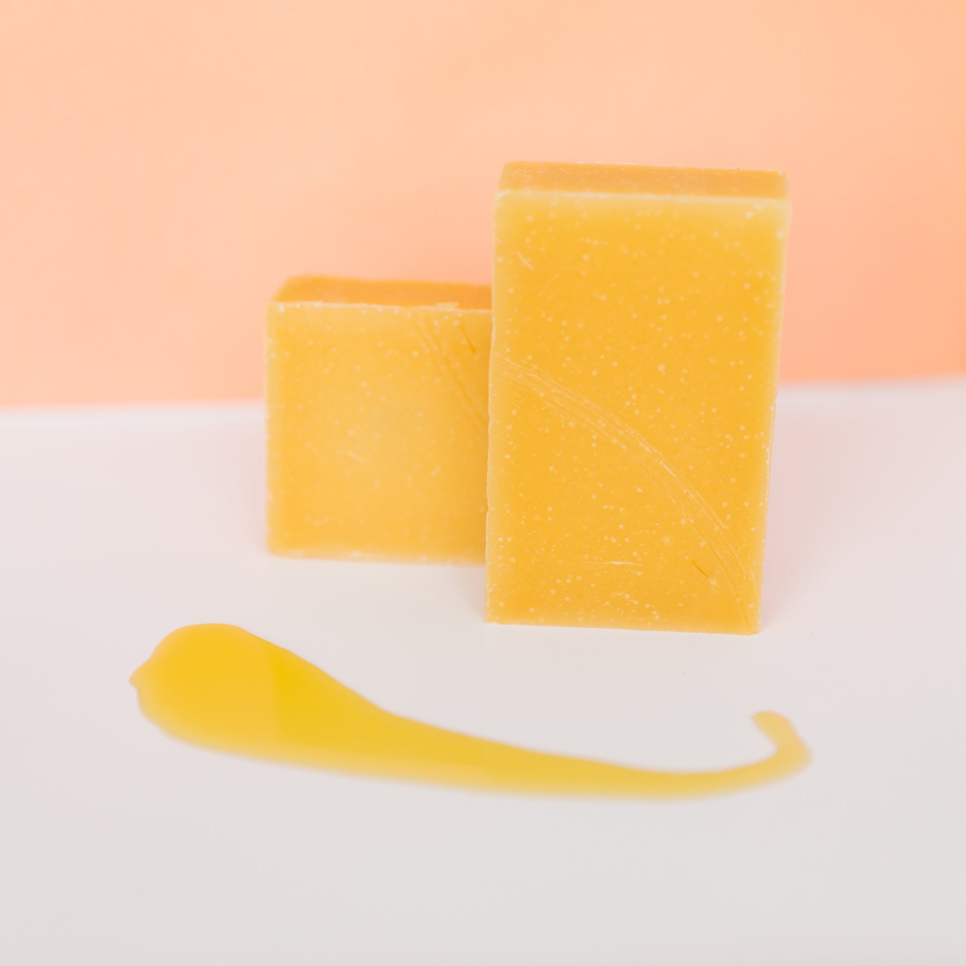 Olive Oil + Lemongrass - Anti-Aging Bar - Trending Wellness Store