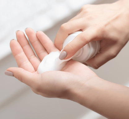 Khichi Beauty Luxurious Clarifying Facial Cleansing Mousse - Trending Wellness Store